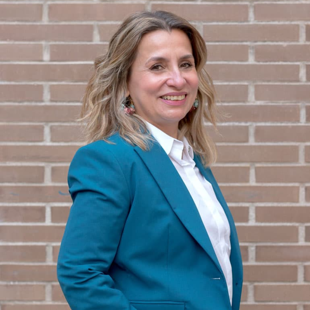 <em>Rosa Estrada C.</em>